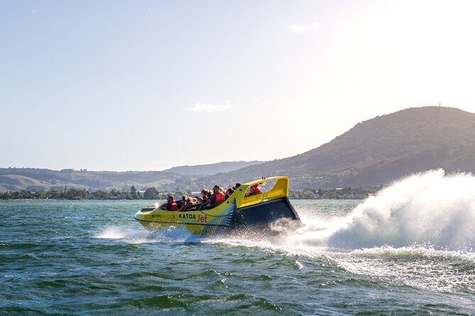 Katoa Jet Boat tour on Lake Rotorua - An Overview of the Katoa Jet Boat Experience