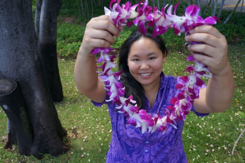 Kauai: Lihue Airport Honeymoon Lei Greeting - Analyzing the Cost & Value