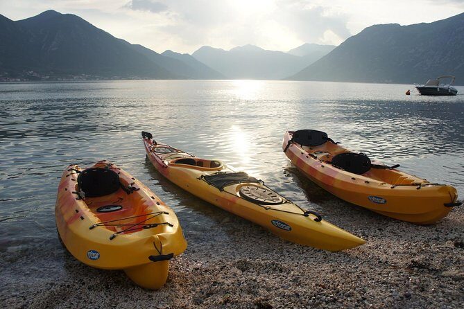 Kayak active tour - The Experience in Practical Terms