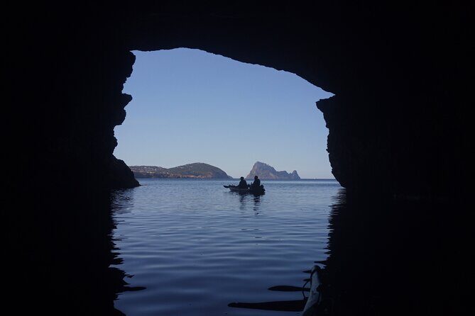 Kayak and Snorkel with Sunset in Ibiza - FAQs
