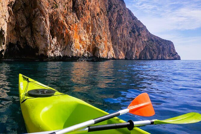 Kayak excursion to Cova dels Coloms from Platja Mascarat - Practical Details and Tips