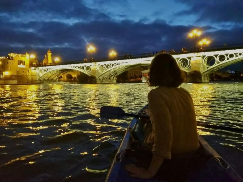 Kayak full moon: Historical part, Triana & La Cartuja - FAQ