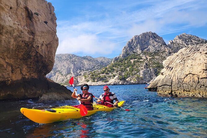 Kayak guided tour with a Local, Cassis Calanques National park - Key Points