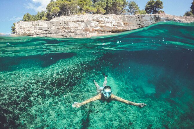 Kayak tour in Pula to Valley of Tears/free drinks+photos included - FAQs