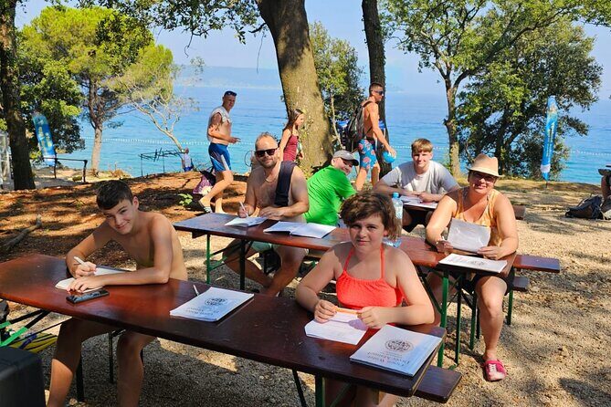 Kayak tour with snorkeling and marine biologist - Who Will Love This Tour?