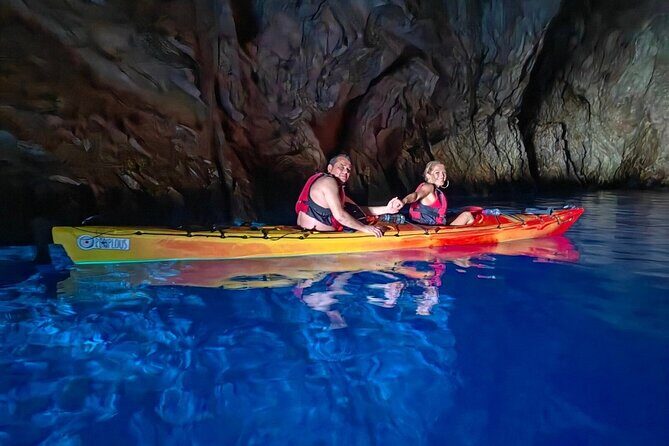 Kayak Trip to Hidden blue Cave, with lunch & fruits. - FAQ