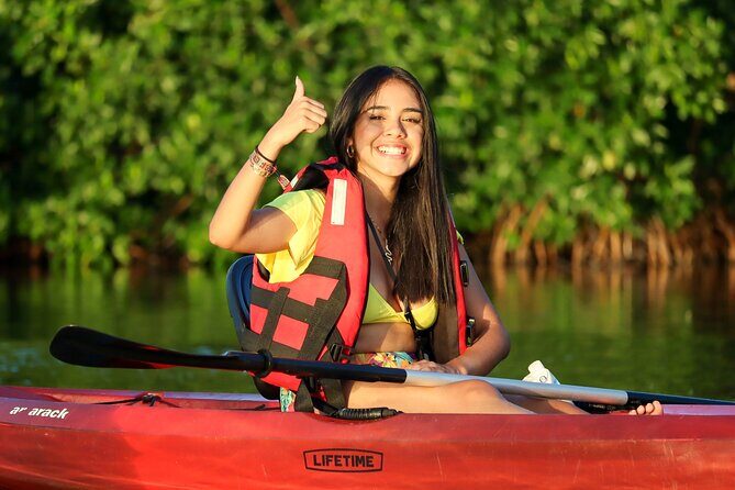 Kayaking Adventure at the Nichupte Lagoon in Cancun - Key Points