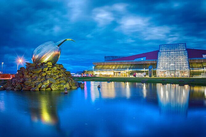 KEF Airport: Private Transfer to/from Reykjavik in Iceland - Reykjavik Airport Transfers: A Practical Look at This Private Shuttle Service