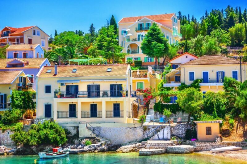 Kefalonia Highlights Robola Winery, Melissani & Fiscardo - Who Is This Tour Perfect For?