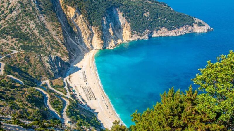 Kefalonia: Island Sightseeing Bus Tour with Hotel Transfer - Myrtos Beach: The Iconic Viewstop