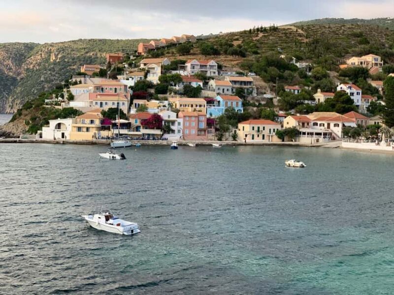 Kefalonia: Melissani & Drogarati Caves Day Trip with Lunch - Practical Details and What to Expect