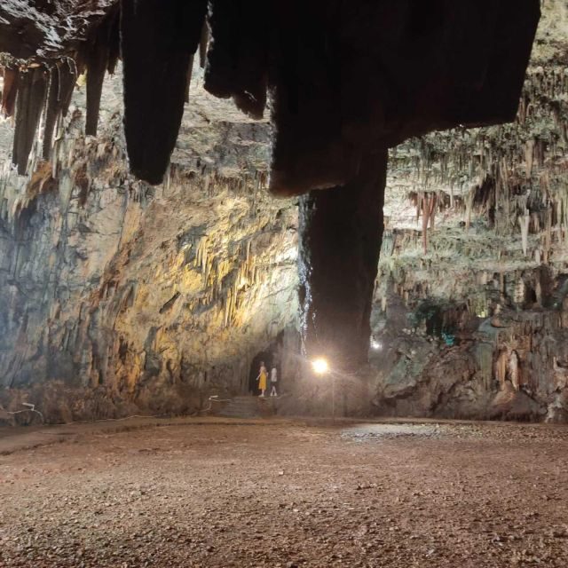 Kefalonia: Melissani Lake, Drogarati Cave, & Myrtos Day Trip - Practical Details and Tips