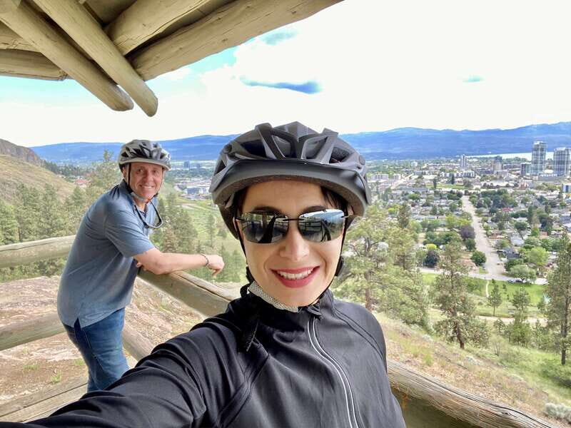 Kelowna: Okanagan Lake Guided E-Bike Tour with Picnic - The Itinerary: What to Expect from Start to Finish