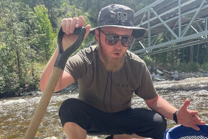 Kelowna Scenic Canyon Gold Panning Experience - What to Expect During the Tour