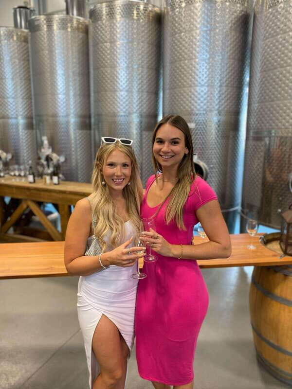 Kelowna: West Kelowna Full Day Guided Wine Tour - The Sum Up