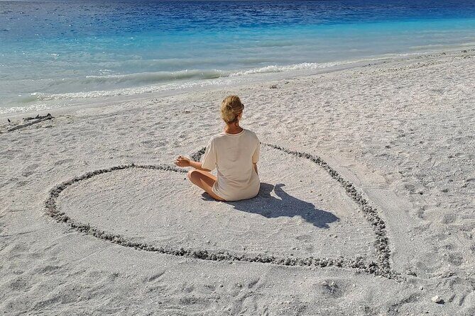 Kemer Exclusive Salda Lake & Pamukkale Day Tour w/Meals & Pickup - Key Points