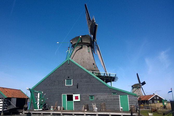 Keukenhof Tulips and Zaanse Schans Windmills Private Day Tour - What Makes This Tour Stand Out?