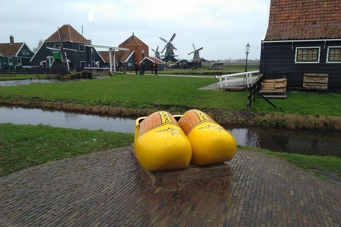 Keukenhof's Tulips and Windmills Small-Group Tour from Amsterdam - An In-Depth Look at the Tour Experience