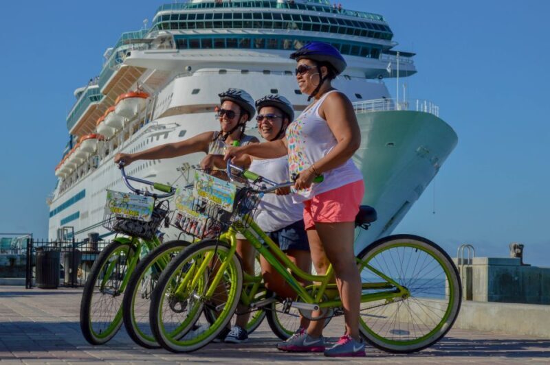 Key West: Guided Bicycle Tour with Key Lime Pie - Iconic Photo Stops and Views