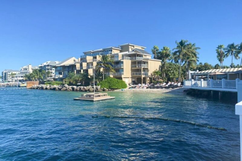 Key West: Jimmy Buffet Walking Tour with Key Lime Pie - Who Should Consider This Tour?