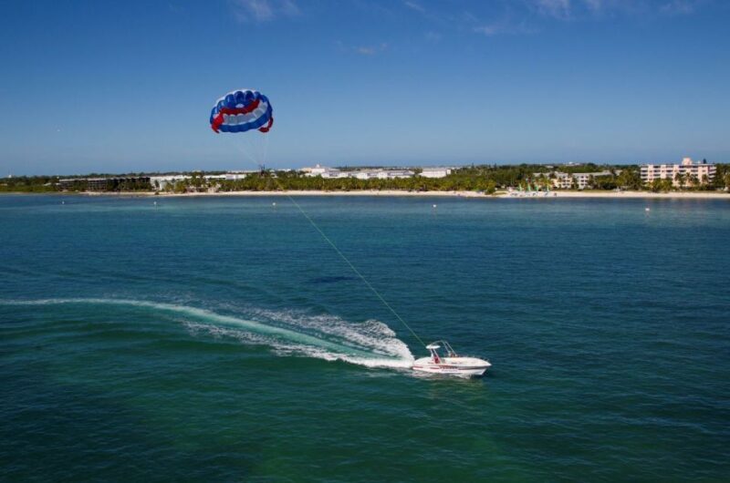 Key West Parasailing at Smathers Beach - The Experience Itself – Step by Step