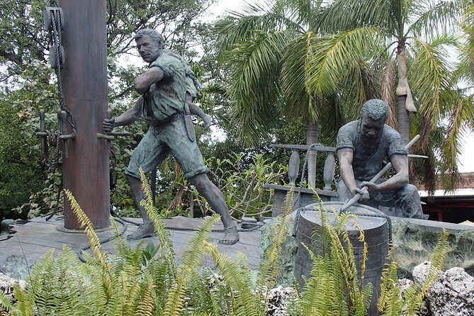 Key West Scavenger Hunt Adventure Mobile Experience - Key Points