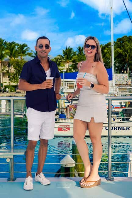 Key West Signature Sunset Cruise with Open Bar, Food & Music - Key Points