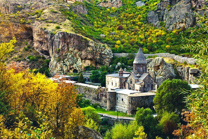 Khor Virap Monastery Garni Temple and Geghard Monastery Tour - Discovering Khor Virap: The Close View of Mount Ararat