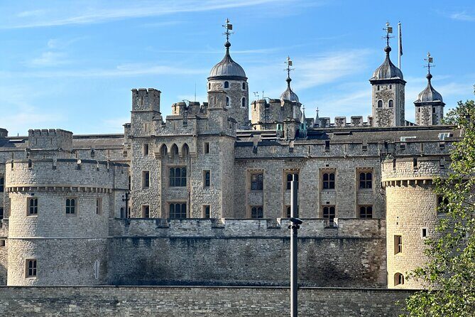 Kid-Friendly Private Tower of London Tour with Blue Badge Guide - What to Expect from the Tour