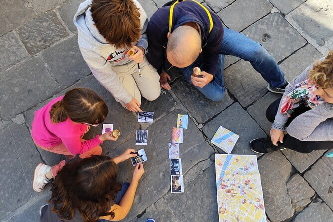 Kids Treasure Hunt in Florence Downtown. A Private Adventure! - Key Points