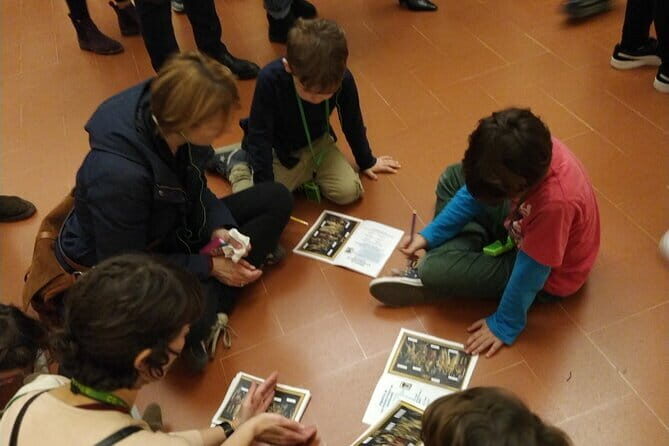 Kids treasure hunt in Uffizi museum Private and Skip the line! - Key Points