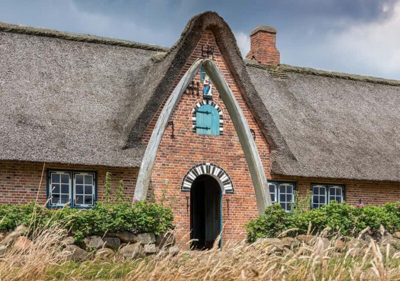 Kiel private guided walking tour of city - Deep Dive into the Stops