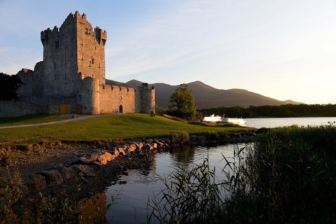 Killarney Highlights Walk Castle Lake Carriage Ride - Key Points