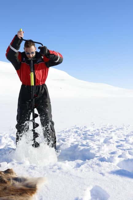 Kilpisjärvi: Ice Fishing Experience with Snowmobile Ride - Key Points