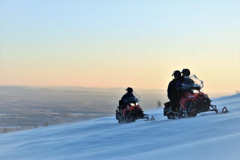 King of Ylläs: Snowmobiling to the Hill - Key Points