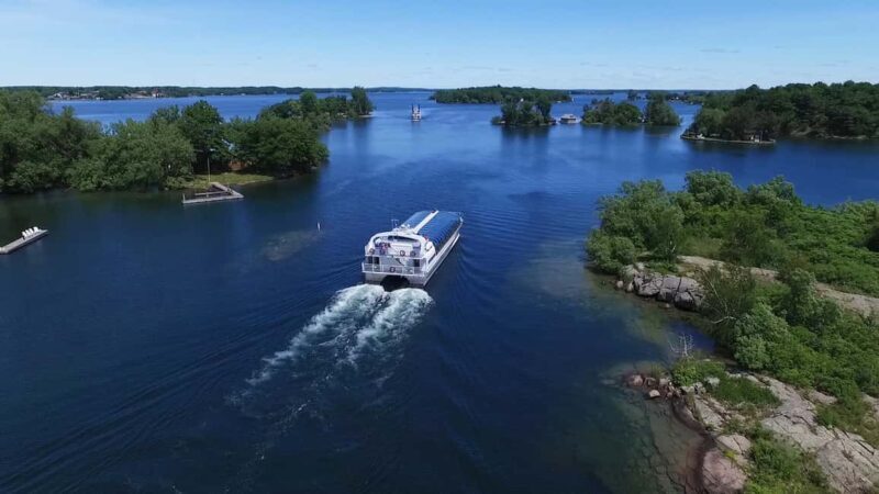 Kingston: Lunch Cruise of Thousand Islands - The Reviews Speak for Themselves