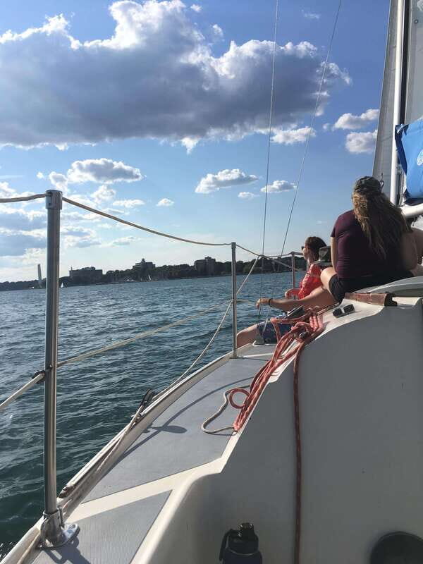 Kingston: Skippered Sailing Charter - What Makes This Sailing Tour Stand Out