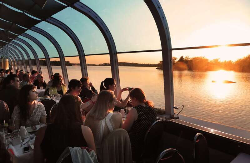 Kingston: Sunset Dinner Cruise - The Views: Sunset and Scenic Sights