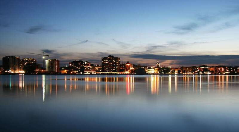 Kingston: Sunset Dinner Cruise - FAQ