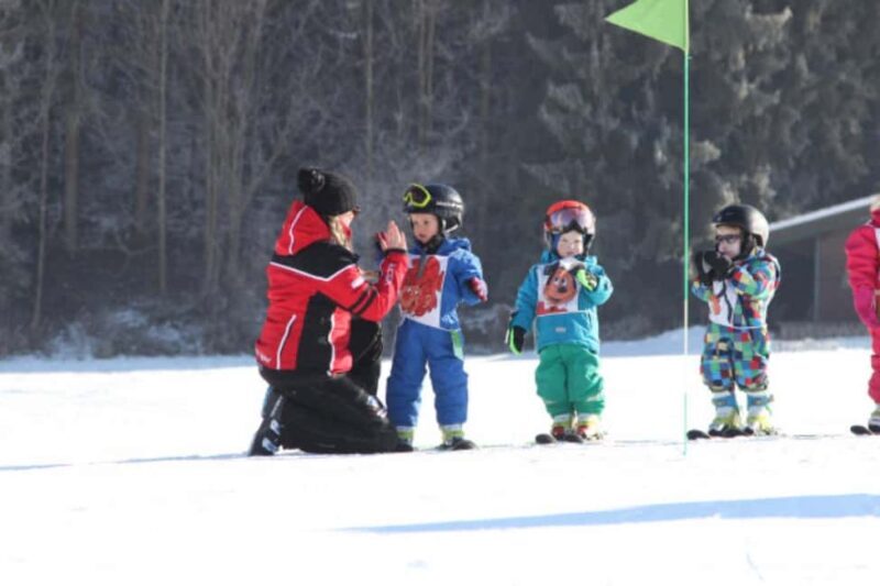 Kirchdorf in Tirol: Toddler Ski Program at Yappys Ski Land - An Honest Look at Yappy’s Ski Land for Toddlers