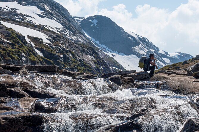 Kjerag Low-Season Hike + Packed Lunch - FAQ