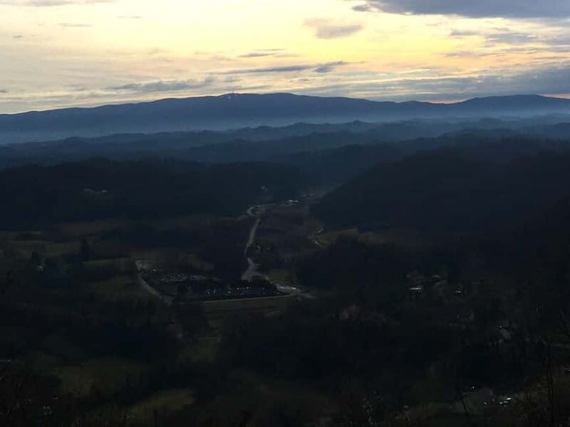 Klanjec: Hiking on Cesargrad and the heritage of Klanjec - Return via Pesji Skok and Scenic Forest Road