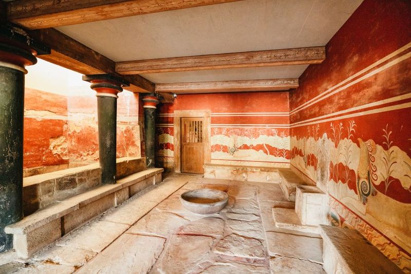 Knossos: Knossos Palace Skip-the-Line Guided Walking Tour - The 1.5-Hour Guided Walk: What That Time Buys You