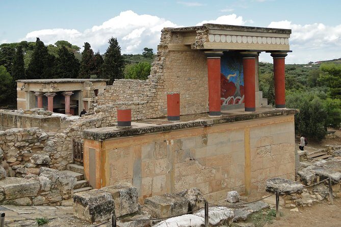 Knossos Palace guided tour - Heraklion City tour + market - Transportation and Logistics