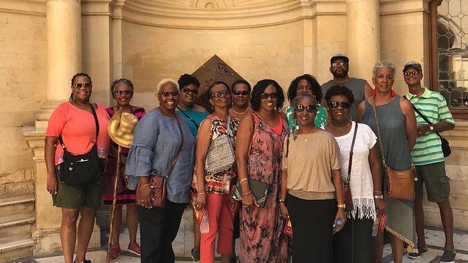 Knossos Palace - Private Tour Experience - A Close Look at the Experience