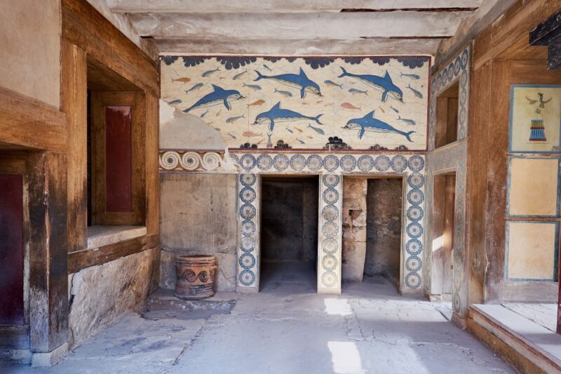 Knossos Palace Skip-the-Line Ticket & Private Guided Tour - What to Expect from the Tour