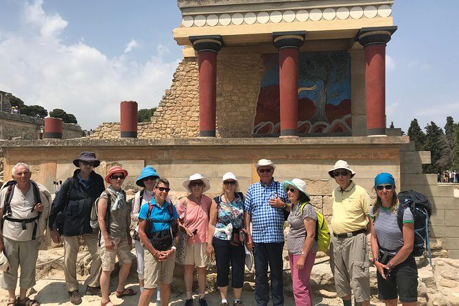 Knossos Palace Skip-the-Line Ticket (Private Guided Tour) - Exploring Knossos Palace with a Private Guided Tour: An Honest Take