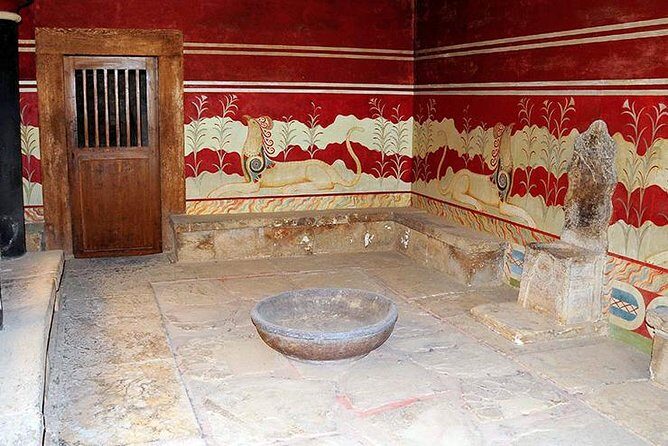 Knossos Palace Skip-the-Line Ticket (Shared Tour - Small group) - Cons and Considerations