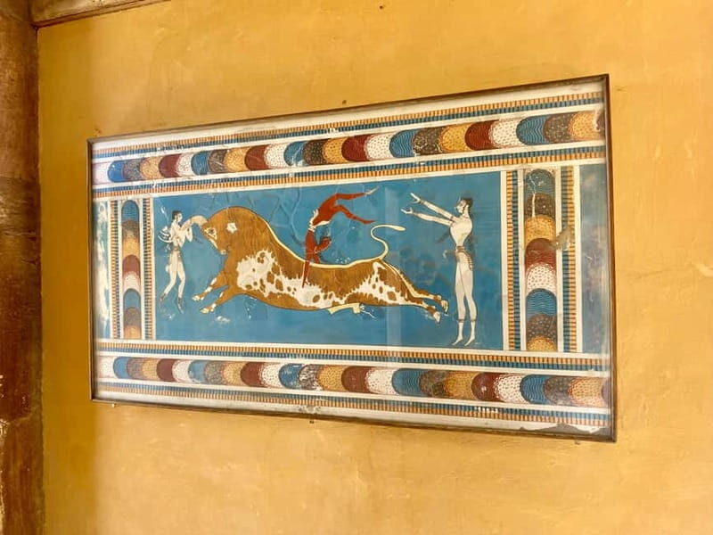 Knossos: Private Tour with a Licensed Guide & Entry Ticket - A Closer Look at the Experience