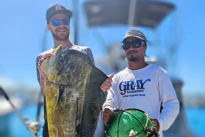Kona Hawaii Deep Sea Fishing Escapade on the Bite Me 6 - The Experience in Detail